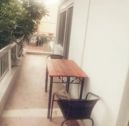 3 By The - Free Parking Apartmán *